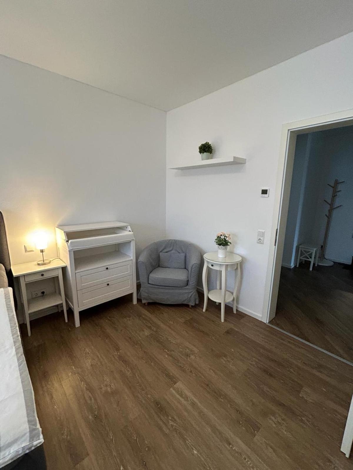 Top-Ferienwohnung Bei Berlin, Bis 3 Gaeste, Terrasse Und Garten Bestensee Exterior foto